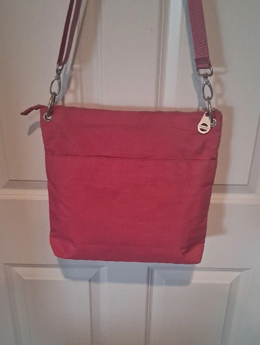 Baggalline Pink Crossbody Shoulder Bag - Adjustable Strap